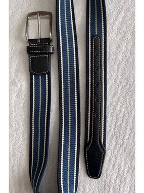 Paul Stuart Navy and White Striped Canvas Men’s Belt